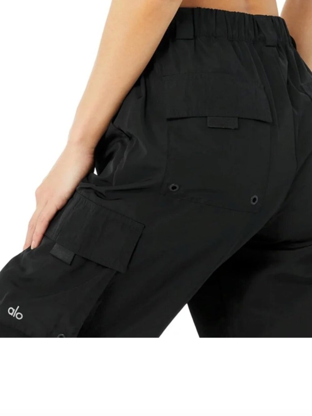 Alo Yoga It Girl Cargo Jogger Pant - Picture 2 of 5